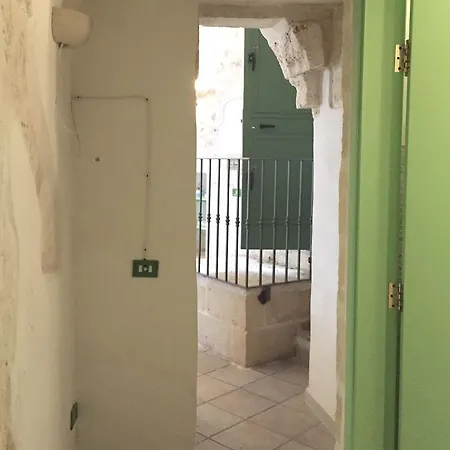 Centro-trinchera 公寓 *